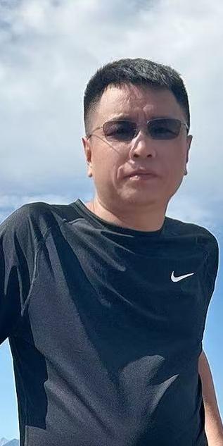 Mingliang Fan
